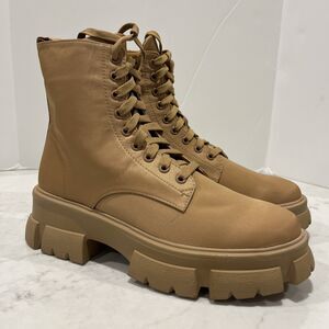 Steve Madden Womens 9 Thora Extra Chunky Platform Ankle Combat Boots Tan Lace Up